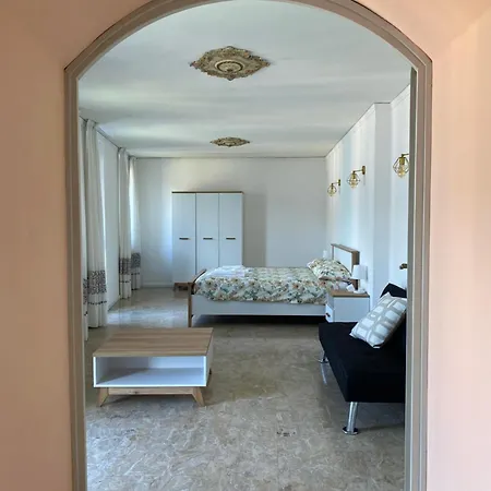 Maddalena Lake Como View Terraces Διαμέρισμα *